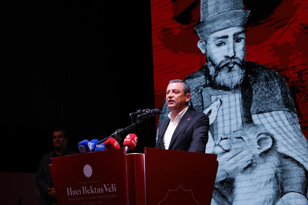 Cumhuriyet Halk Partisi Lideri Özgür Özel: “Hor Görmeyi Kurumsallaştıran Anlayışa İtiraz Ediyoruz”