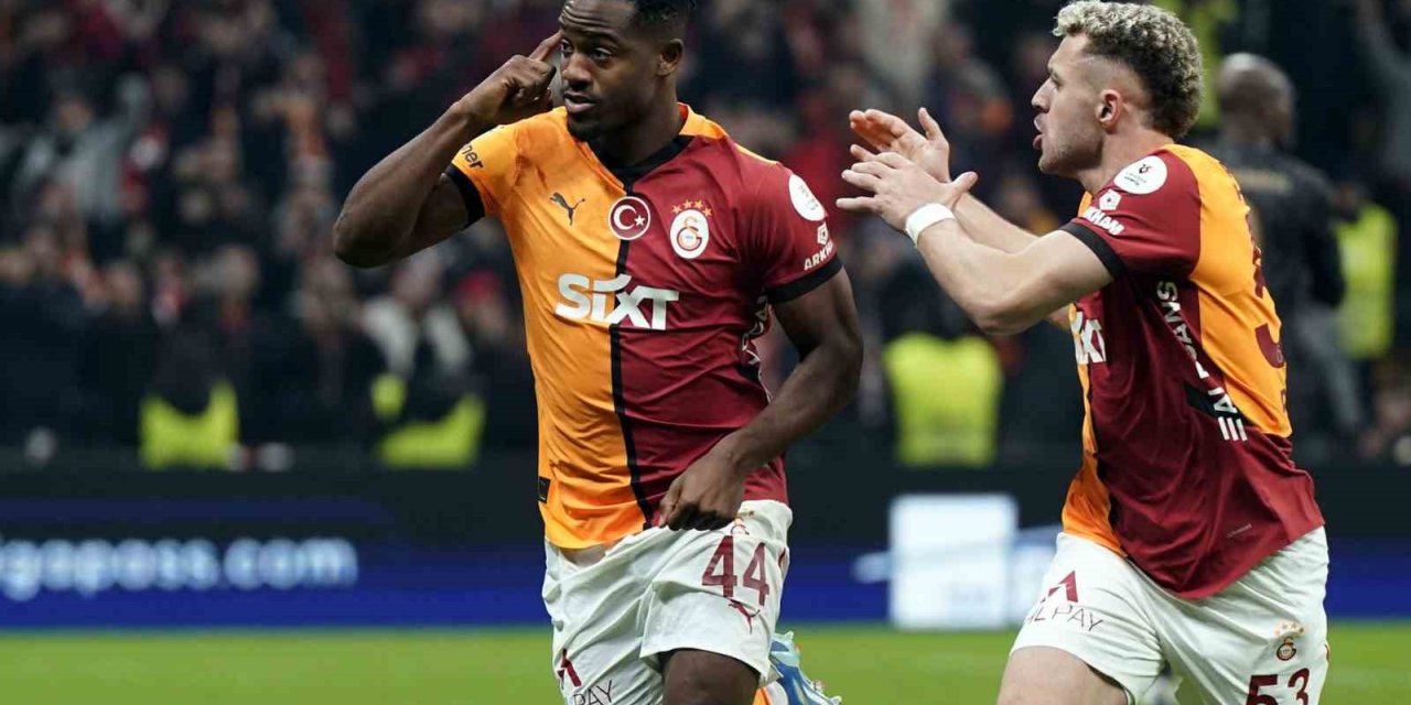 MİCHY BATSHUAYİ, SÜPER LİG’DEKİ GOL SAYISINI 5’E ÇIKARDI