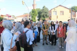 Endonezyalı öğrencilere ve akademisyenlere ESTAM gezisi