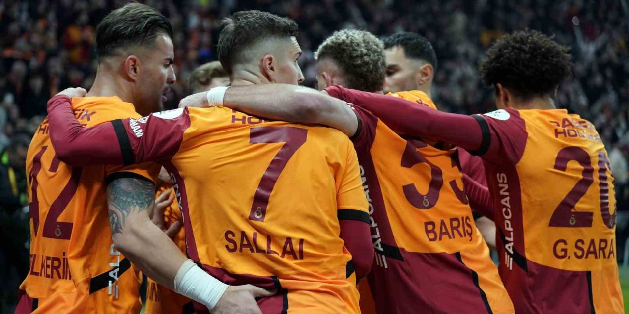 TRENDYOL SÜPER LİG: GALATASARAY: 2 - TRABZONSPOR: 1 (İLK YARI)