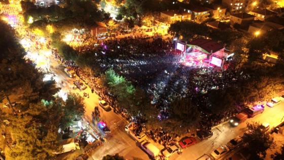 34 YILDIR SÜRDÜRÜLEN GELENEK; DOMATES FESTİVALİ