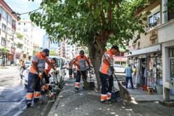 Maltepe’nin sokaklarında bayram temizliği