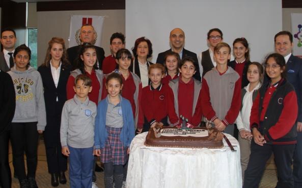 BAKIRKÖY’DE ÇOCUK MASASI İLE BİZ HAKLARIMIZI ÖĞRENDİK, YA DİĞER ÇOCUKLAR!