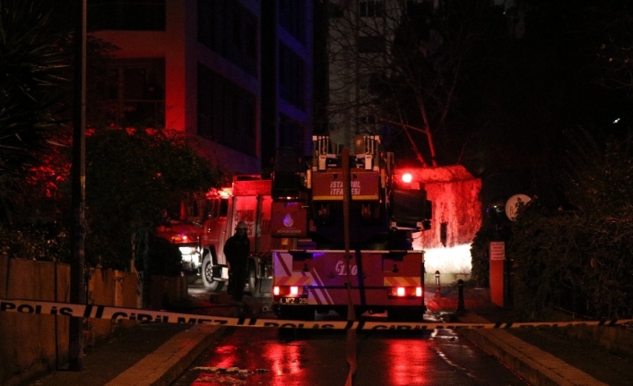 Kadıköy Kozyatağı’nda Cemalettin Ertem’in eşi ve kızı yangında hayatını kaybetti