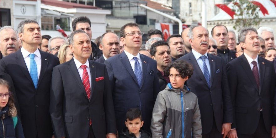 Taksim’de 23 Nisan coşkusu