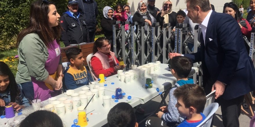 Gaziosmanpaşa’da çocuklar gönüllerince eğlendi