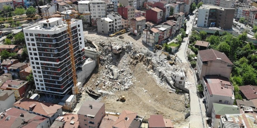 Kağıthane’de 14 binanın yıkımı tamamlandı