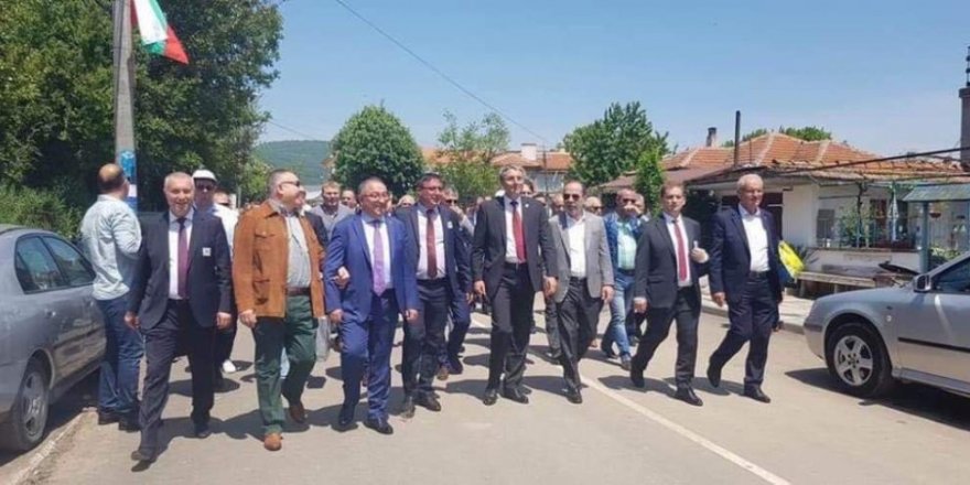 Kartal Belediyesi, Ruen Belediyesi’nin 40. kuruluş yılı sevincini paylaştı