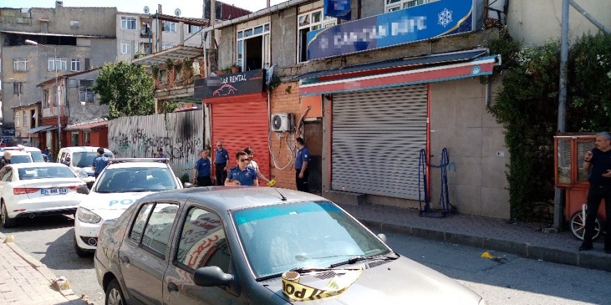 Balat’ta silahlı kavga: 3 yaralı