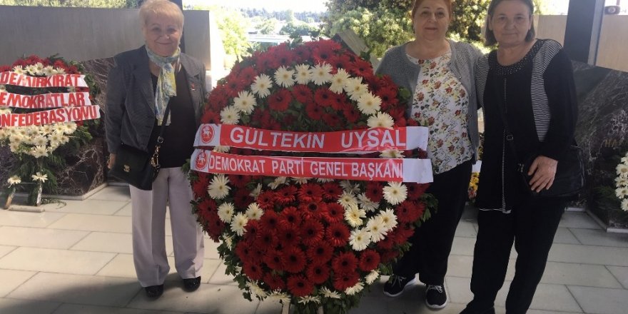 27 Mayıs’ın yıl dönümünde Adnan Menderes ve bakanlar  anıldı