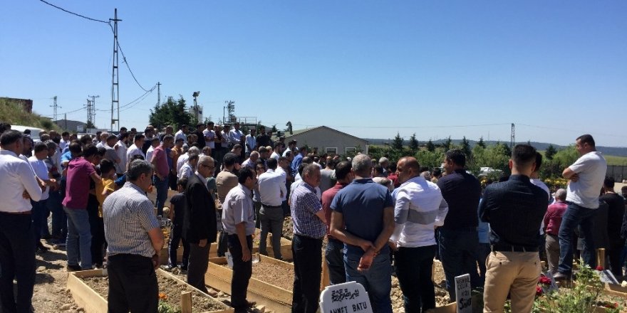 Barajda boğularak ölen çocuklar toprağa verildi