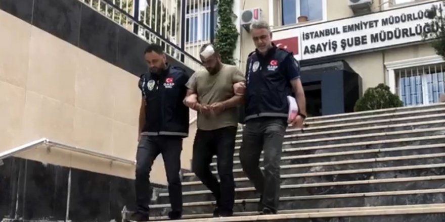 Yavuz sürücü gaspçıyı böyle bastırdı