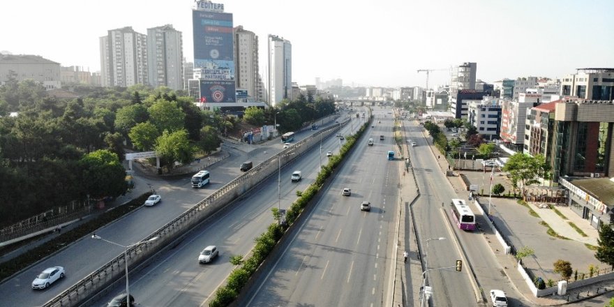 İstanbul trafiğinde sıra dışı Pazartesi