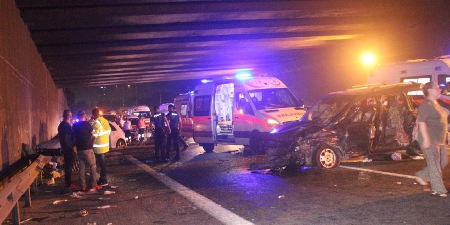 Beşiktaş’da trafik kazası: 2 ölü 8 yaralı