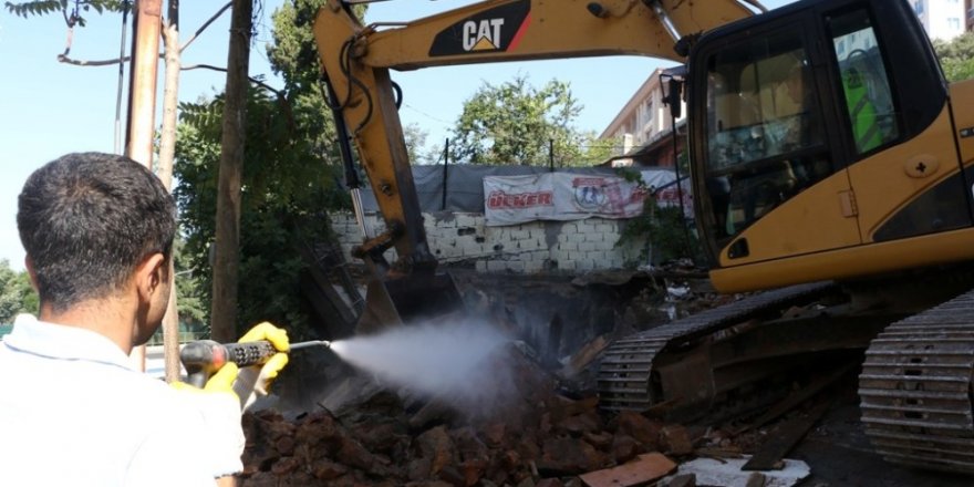 Kartal’da çevreyi tehdit eden metruk yapılara geçit yok