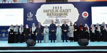 BAĞCILAR’DA HAFIZLIK KURSUNU BAŞARIYLA TAMAMLAYAN 182 HAFIZ KIZ, TAÇLARINI TAKTI