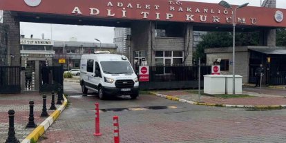 BAĞCILAR’DA ÖLDÜRÜLEN 12 YAŞINDAKİ KIZIN CENAZESİ ADLİ TIP KURUMU’NDAN ALINDI