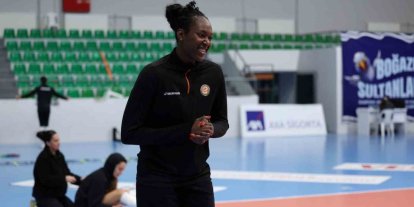 ECZACIBAŞI DYNAVİT, SARIYER BELEDİYESPOR MAÇI HAZIRLIKLARINI TAMAMLADI