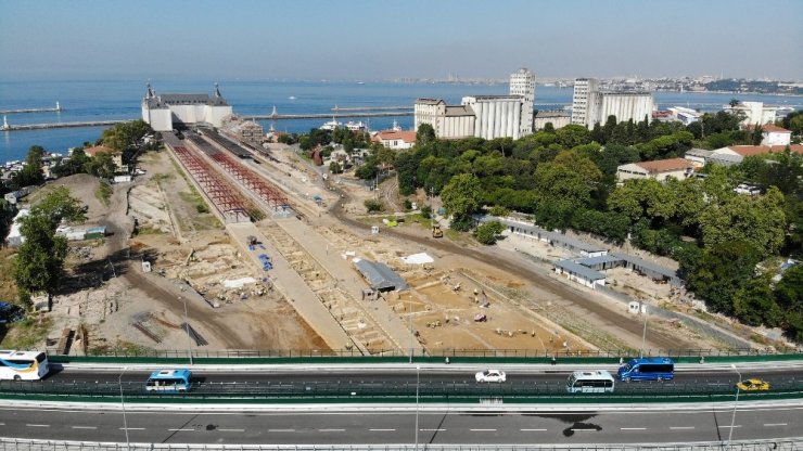 HAYDARPAŞA’DAKİ KAZI ALANINDA BU KEZ DE KİLİSE KALINTILARI BULUNDU