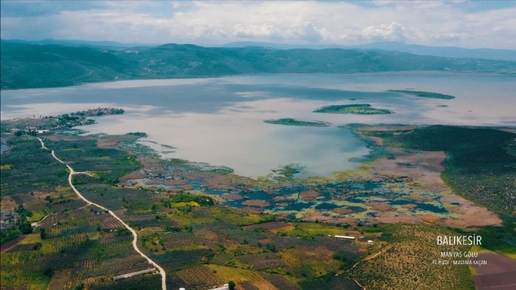 TÜRKİYE’Yİ DRONE’LERİ İLE TANITIYORLAR