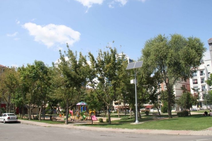 Kartal’da park bakım çalışmaları devam ediyor