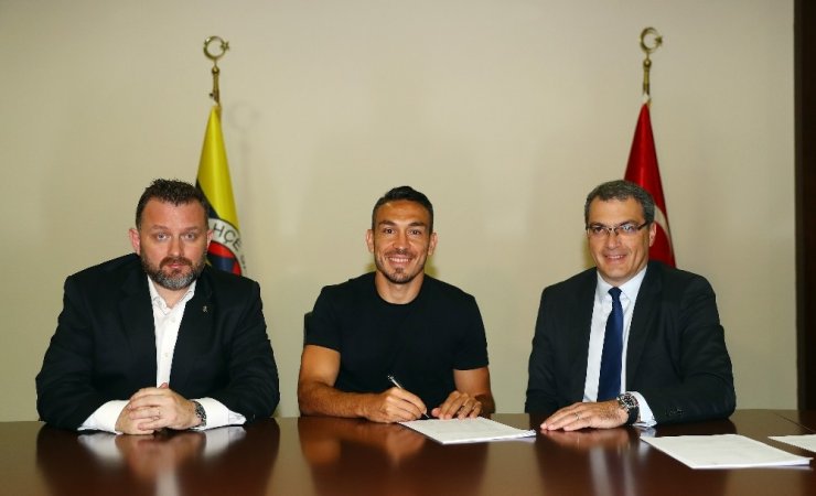 Mevlüt Erdinç Fenerbahçe’de