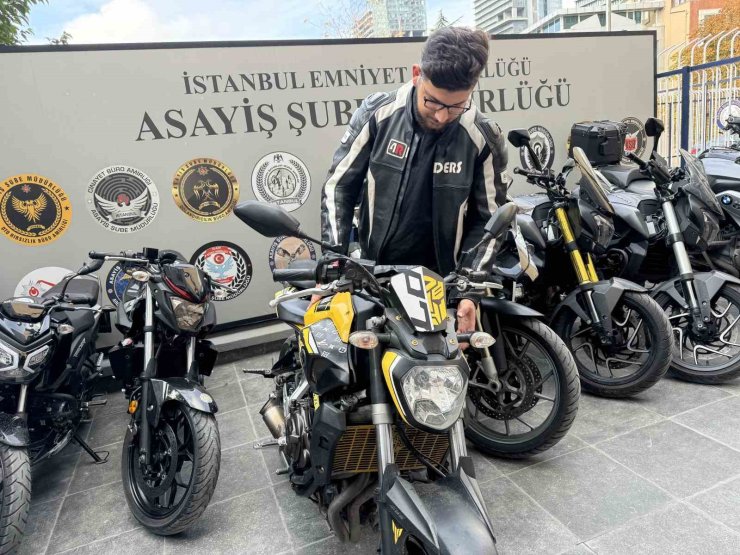 İSTANBUL’DA MOTOSİKLETLERE DADANAN HIRSIZLAR KAMERADA: 7 KİŞİLİK ÇETE ÇÖKERTİLDİ