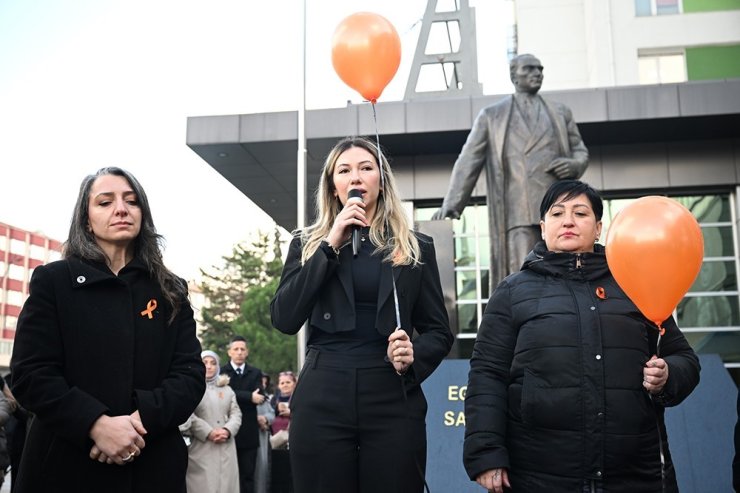 GAZİOSMANPAŞA’DA “KADINA ŞİDDETE KARŞI” MÜCADELE ÇAĞRISI