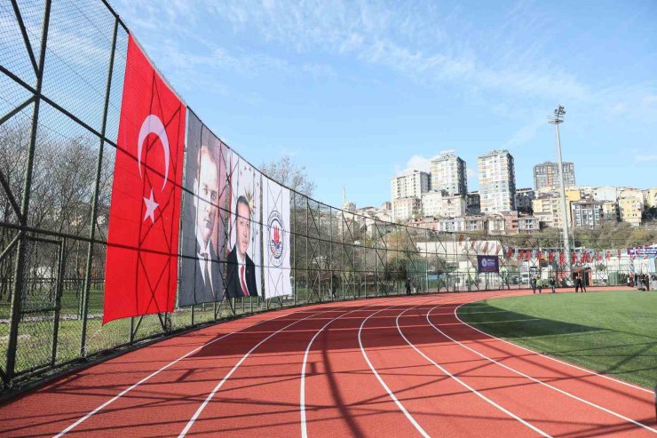 7 KULVARLI TARTAN PİST HASBAHÇE’DE SPORSEVERLERLE BULUŞTU