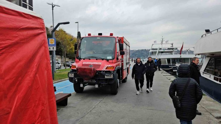 SARIYER’DE DENİZDE KAYBOLAN KARDEŞLERİ ARAMA ÇALIŞMALARI SU ALTI KAMERASINA YANSIDI