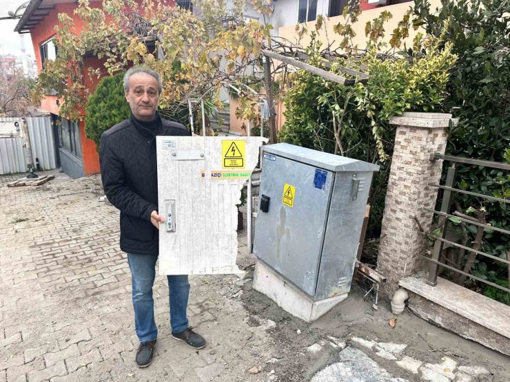 ŞİŞLİ’DE ELEKTRİK TRAFOSU BOMBA GİBİ PATLADI: 1 KİŞİ AĞIR YARALANDI