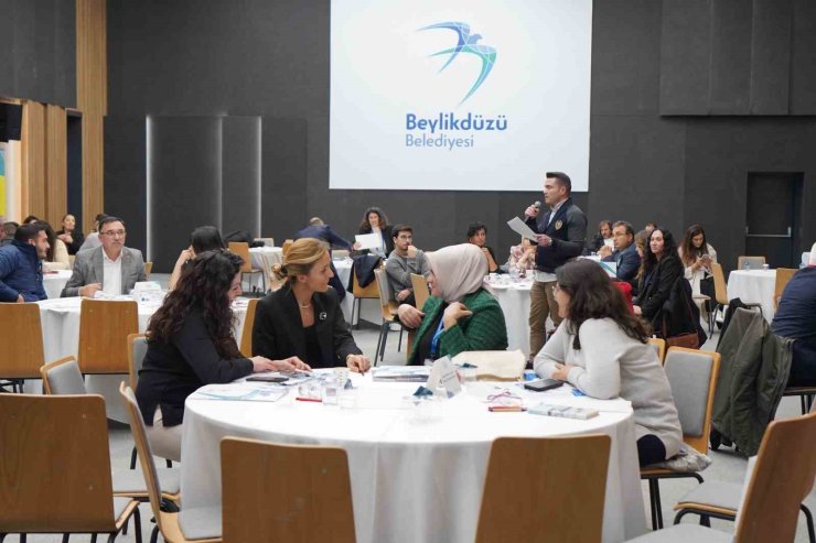 BEYLİKDÜZÜ’NDE “FARKINDALIK VE ERİŞİLEBİLİRLİK” ÇALIŞTAYI DÜZENLENDİ