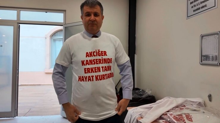 YEDİKULE’DE ’AKCİĞER KANSERİ FARKINDALIK AYI’ ETKİNLİĞİ: "ÖNLENEBİLİR BİR HASTALIK"