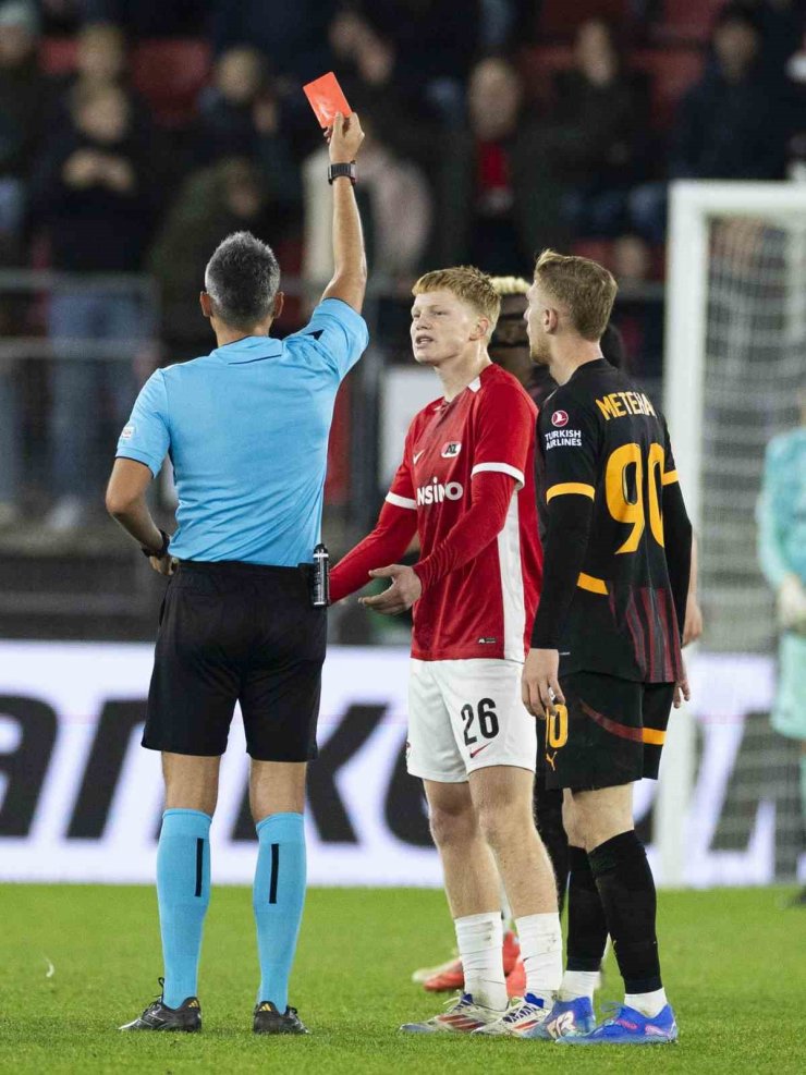 UEFA AVRUPA LİGİ: AZ ALKMAAR: 1 - GALATASARAY: 1 (MAÇ SONUCU)