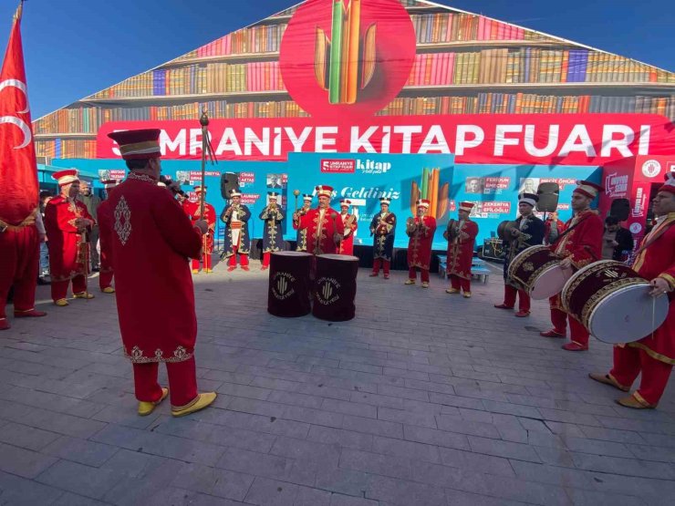 5. ÜMRANİYE KİTAP FUARI KAPILARINI AÇTI