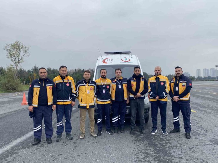 İSTANBUL’UN AMBULANS SÜRÜCÜLERİNİN ZORLU EĞİTİMİ, İSTEKLERİ İSE "DUYARLI OLUNMASI"