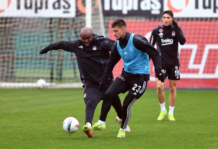 BEŞİKTAŞ, FENERBAHÇE DERBİSİNİN HAZIRLIKLARINI SÜRDÜRDÜ