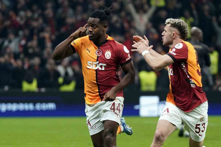 MİCHY BATSHUAYİ, SÜPER LİG’DEKİ GOL SAYISINI 5’E ÇIKARDI