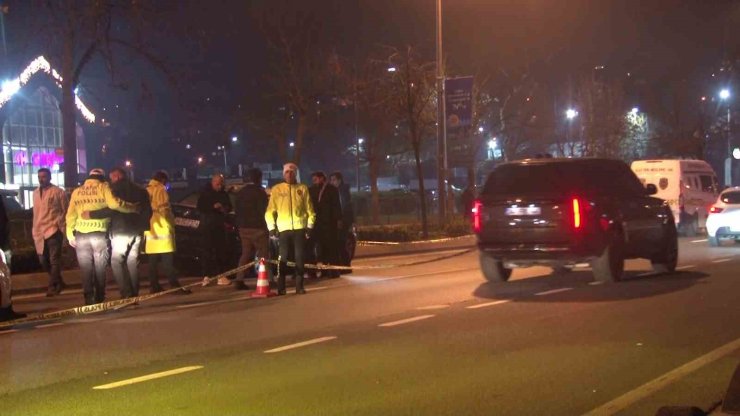 BEYKOZ’DA SÜRÜCÜLER ARASINDA YOL VERME KAVGASI KANLI BİTTİ: 1 AĞIR YARALI