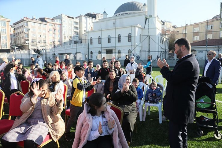 KAĞITHANE’DE ABİDE-İ HÜRRİYET SPOR SAHASI AÇILDI