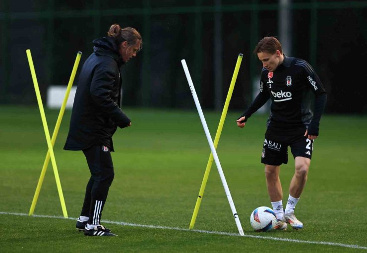 BEŞİKTAŞ’TA ÇAYKUR RİZESPOR MAÇI HAZIRLIKLARI BAŞLADI