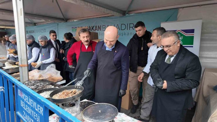 BAHÇELİEVLER’DE 4. GELENEKSEL HAMSİ FESTİVALİ DÜZENLENDİ