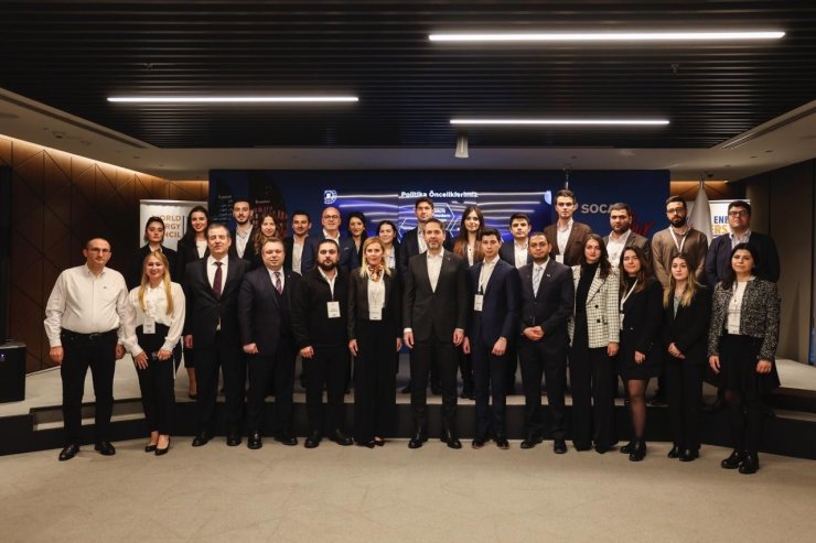 GELECEĞİN ENERJİ LİDERLERİ ‘YOUNG ENERGY LEADERS’ PROGRAMI İLE YETİŞİYOR