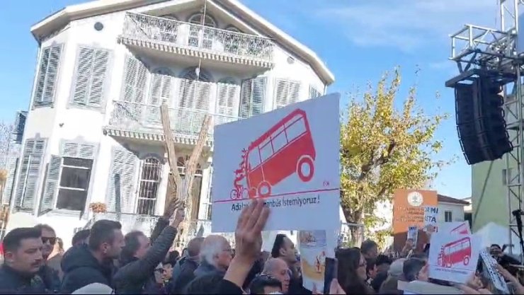 İBB BAŞKANI İMAMOĞLU’NA BÜYÜKADA’DA PROTESTO