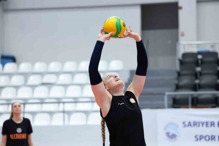 ECZACIBAŞI DYNAVİT, SARIYER BELEDİYESPOR MAÇI HAZIRLIKLARINI TAMAMLADI