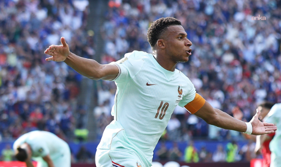 2026 FIFA Dünya Kupası çeyrek finalinde Fransa, Fas'ı 2-0 mağlup